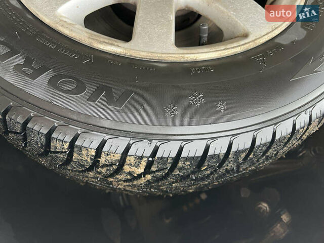 Серый Фольксваген Пассат, объемом двигателя 1.9 л и пробегом 408 тыс. км за 3800 $, фото 3 на Automoto.ua