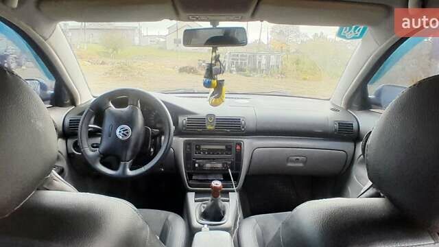 Серый Фольксваген Пассат, объемом двигателя 1.8 л и пробегом 385 тыс. км за 3600 $, фото 13 на Automoto.ua