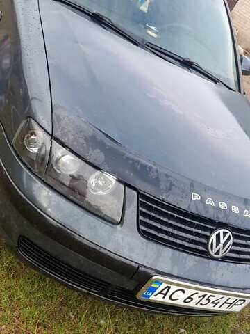 Серый Фольксваген Пассат, объемом двигателя 1.8 л и пробегом 385 тыс. км за 3600 $, фото 7 на Automoto.ua