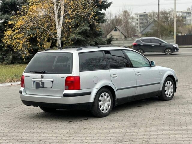 Серый Фольксваген Пассат, объемом двигателя 1.9 л и пробегом 370 тыс. км за 2299 $, фото 3 на Automoto.ua