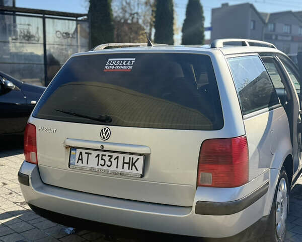 Серый Фольксваген Пассат, объемом двигателя 1.6 л и пробегом 284 тыс. км за 3800 $, фото 26 на Automoto.ua