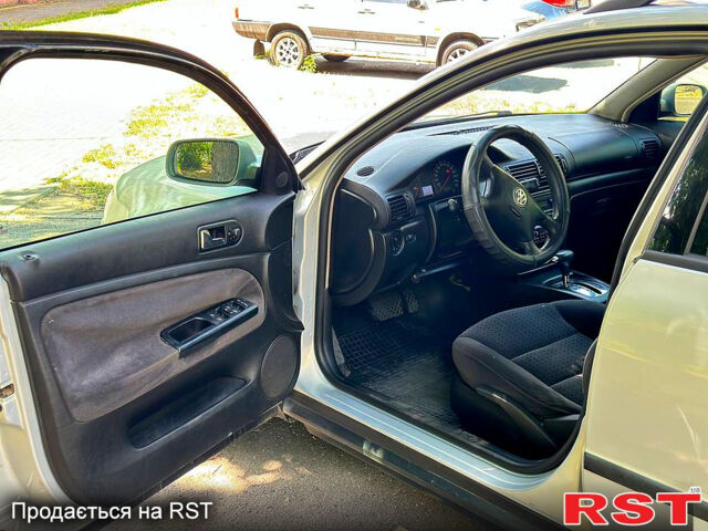 Сірий Фольксваген Пассат, об'ємом двигуна 1.9 л та пробігом 200 тис. км за 3999 $, фото 4 на Automoto.ua