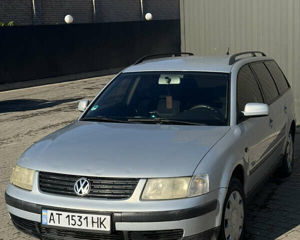 Серый Фольксваген Пассат, объемом двигателя 1.6 л и пробегом 284 тыс. км за 3800 $, фото 5 на Automoto.ua