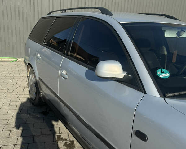 Серый Фольксваген Пассат, объемом двигателя 1.6 л и пробегом 284 тыс. км за 3800 $, фото 3 на Automoto.ua