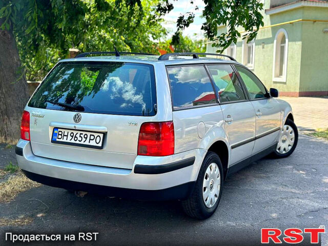 Сірий Фольксваген Пассат, об'ємом двигуна 1.9 л та пробігом 200 тис. км за 3999 $, фото 2 на Automoto.ua