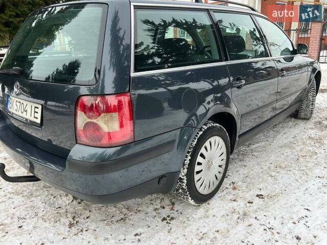 Сірий Фольксваген Пассат, об'ємом двигуна 1.6 л та пробігом 232 тис. км за 4100 $, фото 4 на Automoto.ua