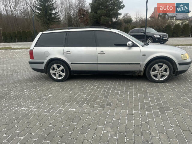 Серый Фольксваген Пассат, объемом двигателя 1.6 л и пробегом 345 тыс. км за 2450 $, фото 4 на Automoto.ua