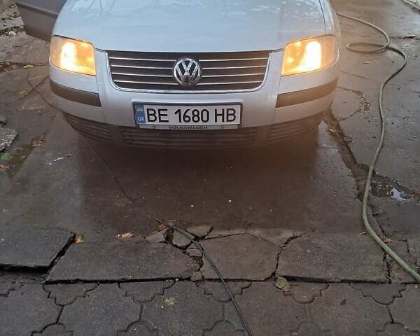 Серый Фольксваген Пассат, объемом двигателя 1.6 л и пробегом 130 тыс. км за 3900 $, фото 8 на Automoto.ua