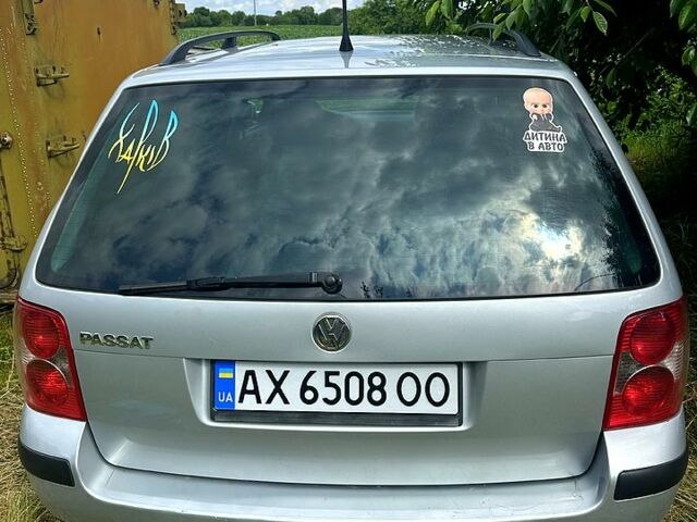 Серый Фольксваген Пассат, объемом двигателя 1.6 л и пробегом 300 тыс. км за 4100 $, фото 3 на Automoto.ua