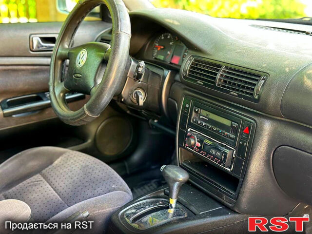 Сірий Фольксваген Пассат, об'ємом двигуна 1.9 л та пробігом 200 тис. км за 3999 $, фото 8 на Automoto.ua