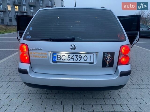 Серый Фольксваген Пассат, объемом двигателя 1.6 л и пробегом 245 тыс. км за 4200 $, фото 5 на Automoto.ua