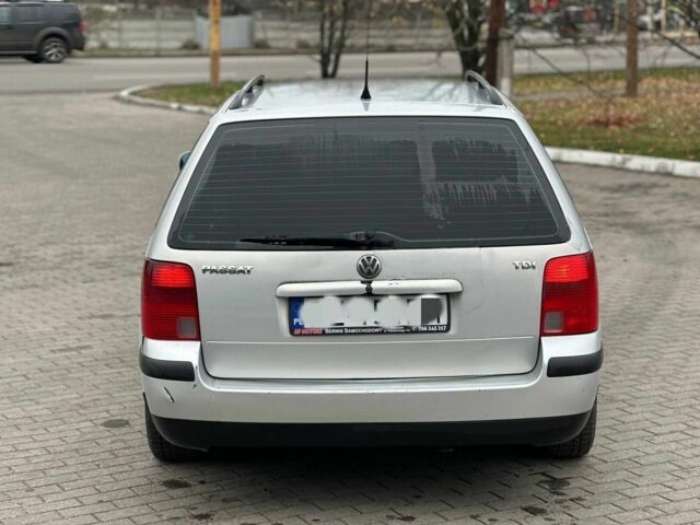 Серый Фольксваген Пассат, объемом двигателя 1.9 л и пробегом 370 тыс. км за 2299 $, фото 5 на Automoto.ua