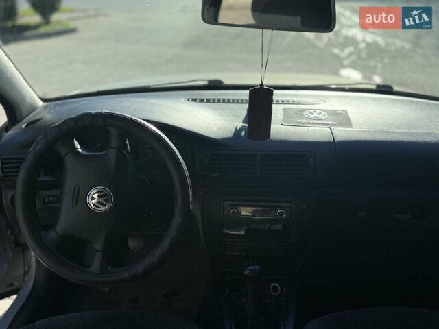 Серый Фольксваген Пассат, объемом двигателя 1.6 л и пробегом 284 тыс. км за 3800 $, фото 14 на Automoto.ua