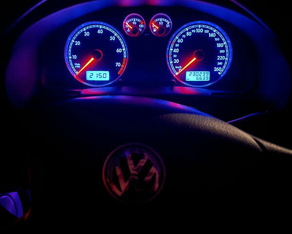 Серый Фольксваген Пассат, объемом двигателя 1.6 л и пробегом 232 тыс. км за 5000 $, фото 15 на Automoto.ua