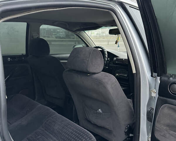 Сірий Фольксваген Пассат, об'ємом двигуна 1.9 л та пробігом 290 тис. км за 2950 $, фото 14 на Automoto.ua