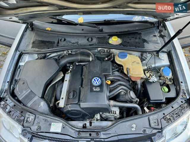 Серый Фольксваген Пассат, объемом двигателя 1.6 л и пробегом 245 тыс. км за 3600 $, фото 17 на Automoto.ua
