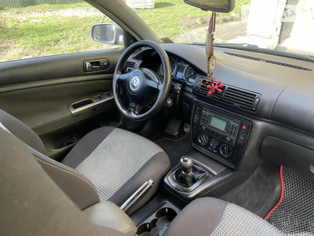 Сірий Фольксваген Пассат, об'ємом двигуна 1.9 л та пробігом 283 тис. км за 3700 $, фото 1 на Automoto.ua