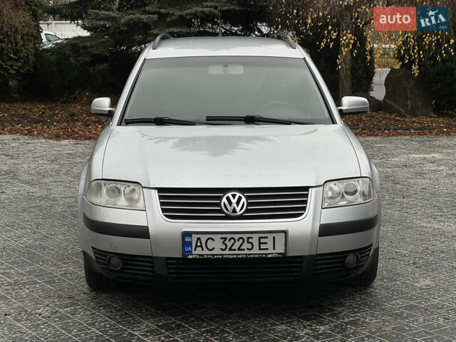 Серый Фольксваген Пассат, объемом двигателя 1.6 л и пробегом 246 тыс. км за 3350 $, фото 18 на Automoto.ua