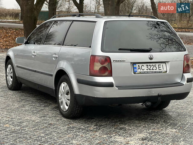 Серый Фольксваген Пассат, объемом двигателя 1.6 л и пробегом 246 тыс. км за 3350 $, фото 22 на Automoto.ua