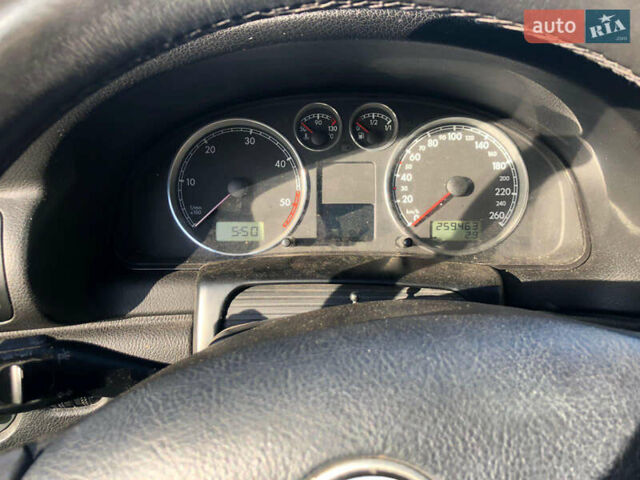 Сірий Фольксваген Пассат, об'ємом двигуна 1.9 л та пробігом 250 тис. км за 4400 $, фото 6 на Automoto.ua