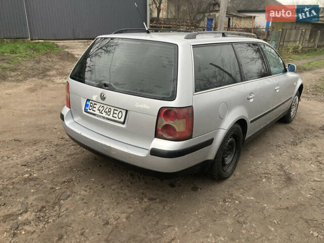 Серый Фольксваген Пассат, объемом двигателя 1.98 л и пробегом 290 тыс. км за 3300 $, фото 5 на Automoto.ua