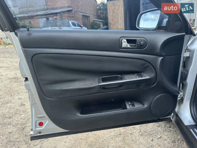 Серый Фольксваген Пассат, объемом двигателя 1.6 л и пробегом 222 тыс. км за 5200 $, фото 6 на Automoto.ua