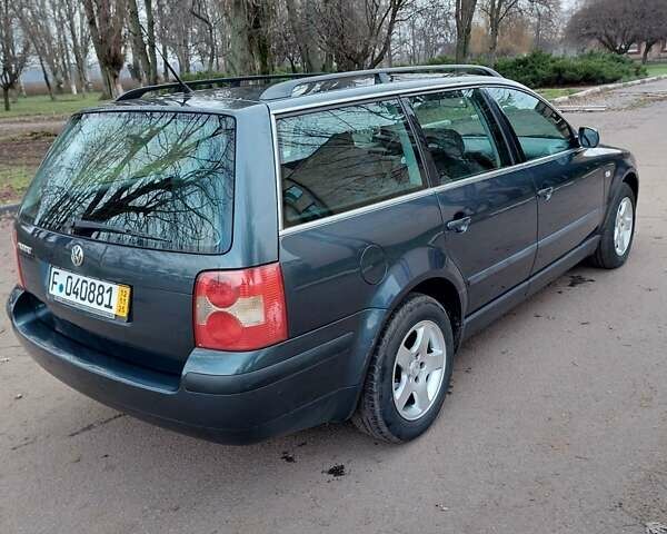 Серый Фольксваген Пассат, объемом двигателя 1.6 л и пробегом 231 тыс. км за 5500 $, фото 3 на Automoto.ua