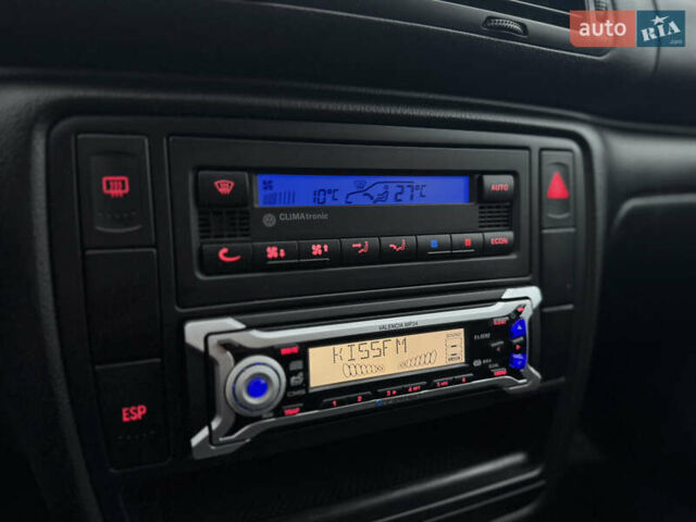 Серый Фольксваген Пассат, объемом двигателя 2 л и пробегом 254 тыс. км за 3990 $, фото 13 на Automoto.ua