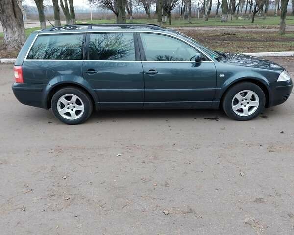 Серый Фольксваген Пассат, объемом двигателя 1.6 л и пробегом 231 тыс. км за 5500 $, фото 4 на Automoto.ua