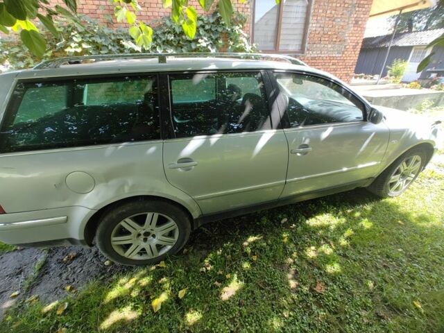 Серый Фольксваген Пассат, объемом двигателя 2.5 л и пробегом 220 тыс. км за 3500 $, фото 3 на Automoto.ua