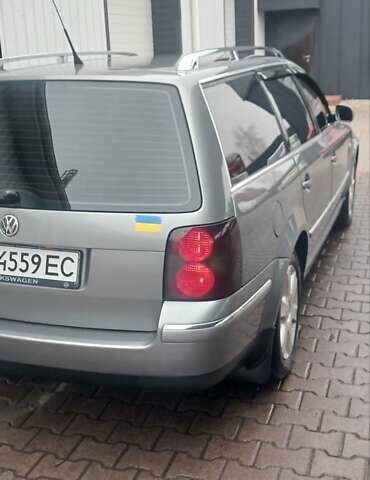 Серый Фольксваген Пассат, объемом двигателя 1.8 л и пробегом 320 тыс. км за 5900 $, фото 2 на Automoto.ua