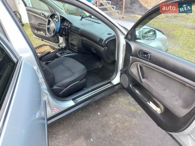 Серый Фольксваген Пассат, объемом двигателя 1.9 л и пробегом 360 тыс. км за 5000 $, фото 8 на Automoto.ua