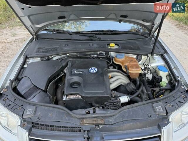 Серый Фольксваген Пассат, объемом двигателя 1.98 л и пробегом 250 тыс. км за 4400 $, фото 20 на Automoto.ua