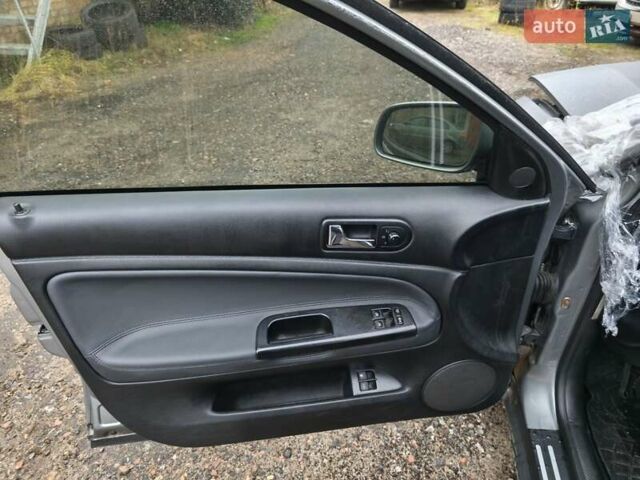 Сірий Фольксваген Пассат, об'ємом двигуна 2 л та пробігом 380 тис. км за 2200 $, фото 6 на Automoto.ua