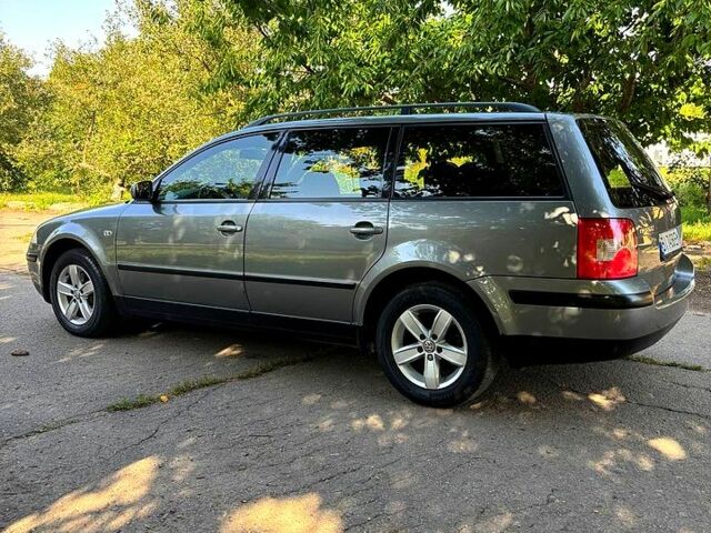 Серый Фольксваген Пассат, объемом двигателя 1.6 л и пробегом 284 тыс. км за 4500 $, фото 8 на Automoto.ua