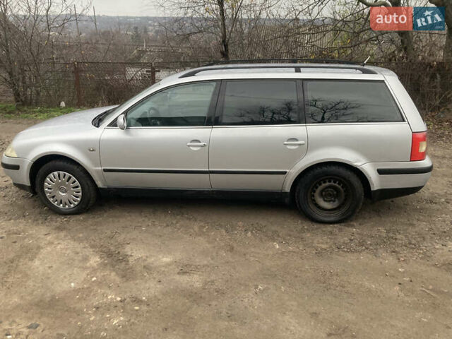 Серый Фольксваген Пассат, объемом двигателя 1.98 л и пробегом 290 тыс. км за 3300 $, фото 8 на Automoto.ua