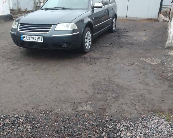 Серый Фольксваген Пассат, объемом двигателя 1.6 л и пробегом 250 тыс. км за 5050 $, фото 25 на Automoto.ua