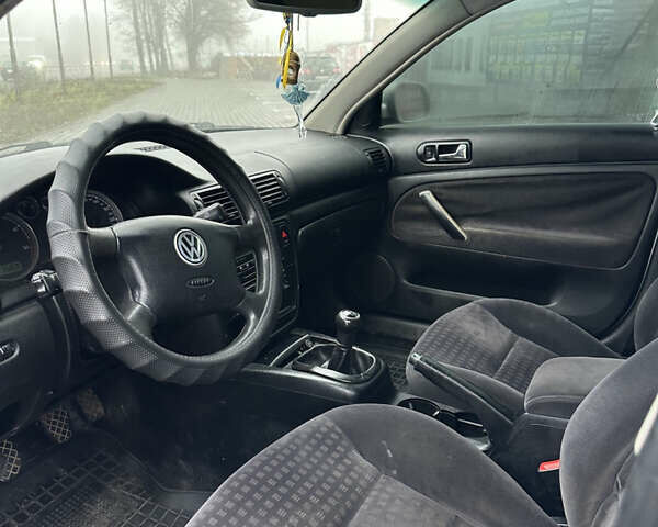 Сірий Фольксваген Пассат, об'ємом двигуна 1.9 л та пробігом 290 тис. км за 2950 $, фото 23 на Automoto.ua