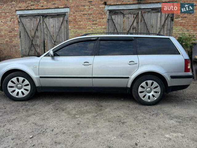 Серый Фольксваген Пассат, объемом двигателя 1.6 л и пробегом 222 тыс. км за 5200 $, фото 4 на Automoto.ua