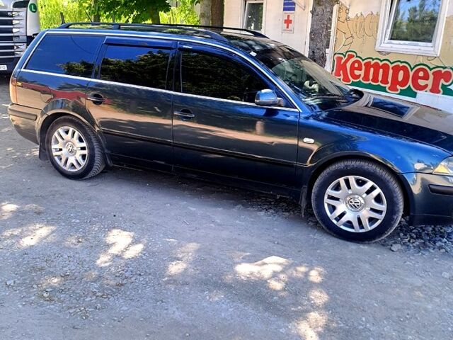 Серый Фольксваген Пассат, объемом двигателя 1.9 л и пробегом 400 тыс. км за 4800 $, фото 1 на Automoto.ua