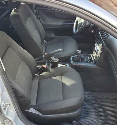 Сірий Фольксваген Пассат, об'ємом двигуна 1.6 л та пробігом 220 тис. км за 4400 $, фото 4 на Automoto.ua