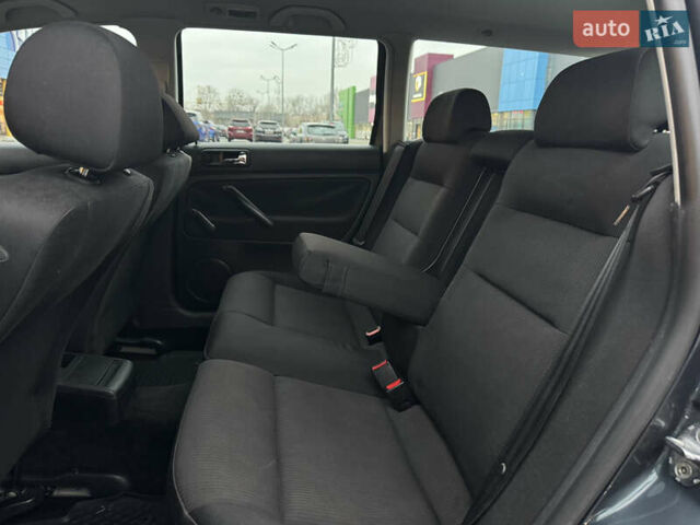 Серый Фольксваген Пассат, объемом двигателя 2 л и пробегом 254 тыс. км за 3990 $, фото 9 на Automoto.ua