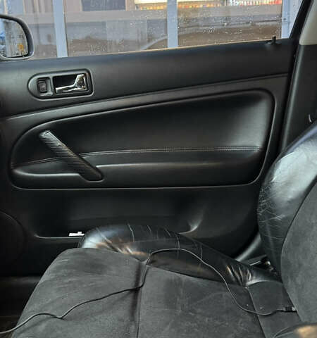 Серый Фольксваген Пассат, объемом двигателя 1.9 л и пробегом 343 тыс. км за 5200 $, фото 12 на Automoto.ua