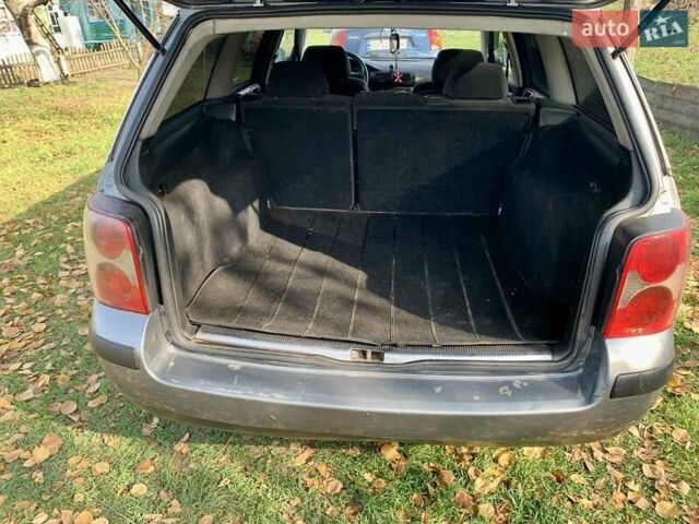 Серый Фольксваген Пассат, объемом двигателя 1.9 л и пробегом 350 тыс. км за 4050 $, фото 4 на Automoto.ua