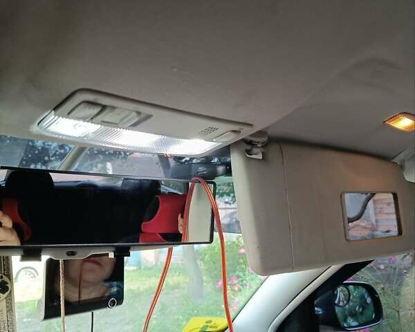 Сірий Фольксваген Пассат, об'ємом двигуна 1.9 л та пробігом 334 тис. км за 5000 $, фото 12 на Automoto.ua