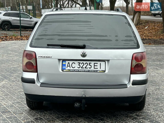 Серый Фольксваген Пассат, объемом двигателя 1.6 л и пробегом 246 тыс. км за 3350 $, фото 7 на Automoto.ua