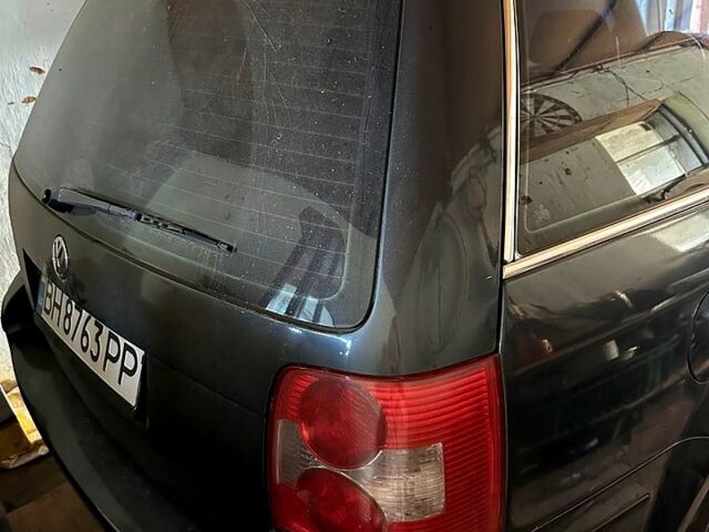 Сірий Фольксваген Пассат, об'ємом двигуна 1.9 л та пробігом 359 тис. км за 4700 $, фото 7 на Automoto.ua