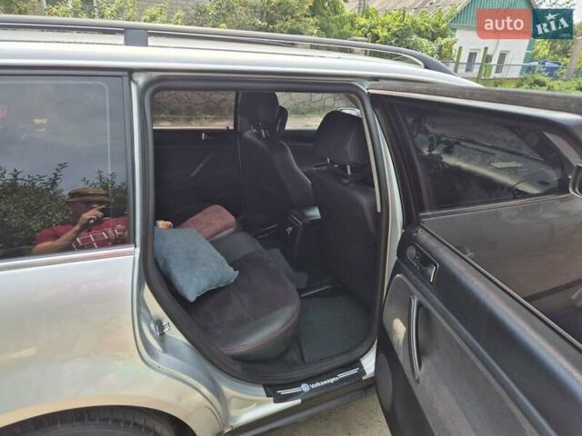 Серый Фольксваген Пассат, объемом двигателя 1.9 л и пробегом 323 тыс. км за 5500 $, фото 13 на Automoto.ua