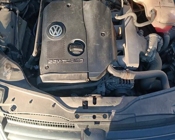 Серый Фольксваген Пассат, объемом двигателя 1.78 л и пробегом 197 тыс. км за 5800 $, фото 1 на Automoto.ua