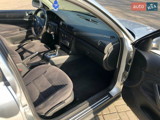 Сірий Фольксваген Пассат, об'ємом двигуна 1.9 л та пробігом 250 тис. км за 4400 $, фото 14 на Automoto.ua